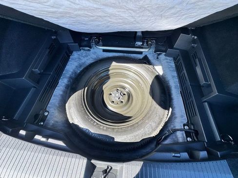 Used 2021 Nissan Rogue SV AWD/4WD image 28