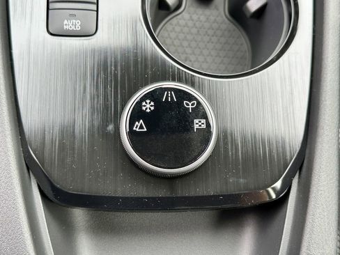 Certified 2026 Nissan Rogue S image 23