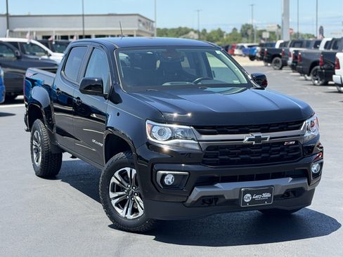 Used 2021 Chevrolet Colorado Z71 w/ Safety Package AWD/4WD image 4