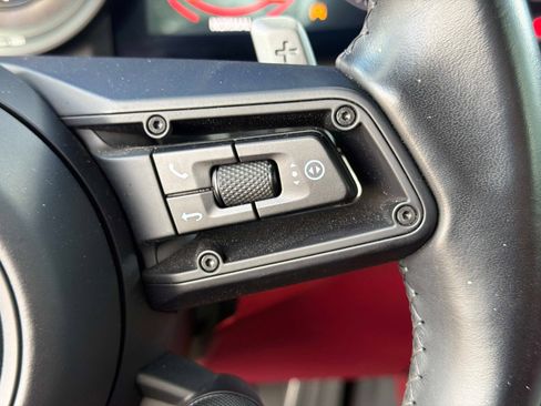 Used 2023 Porsche 911 Targa 4S AWD/4WD image 41