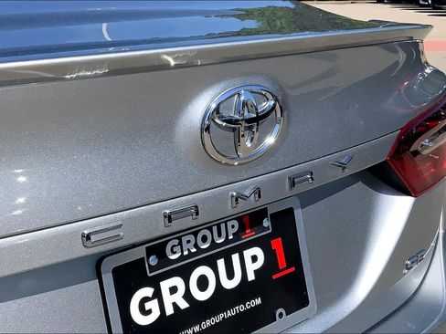 Used 2024 Toyota Camry SE w/ Convenience Package image 32