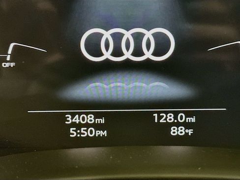 Used 2026 Audi Q7 3.0T Premium Plus w/ Premium Plus Package AWD/4WD image 13