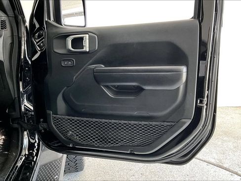 Used 2020 Jeep Wrangler Unlimited Sport S AWD/4WD image 26
