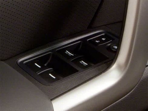 Used 2010 Acura RDX w/ Technology Package image 19