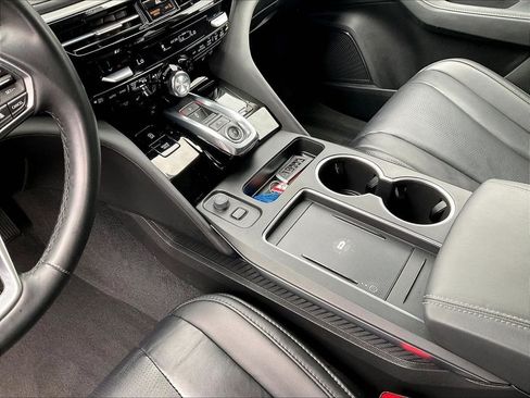 Used 2025 Acura MDX SH-AWD w/ Technology Package image 21