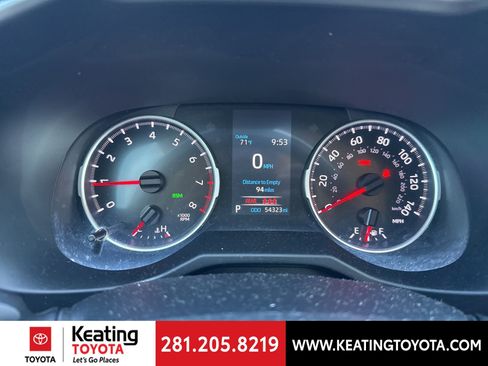 Used 2021 Toyota RAV4 XLE image 14