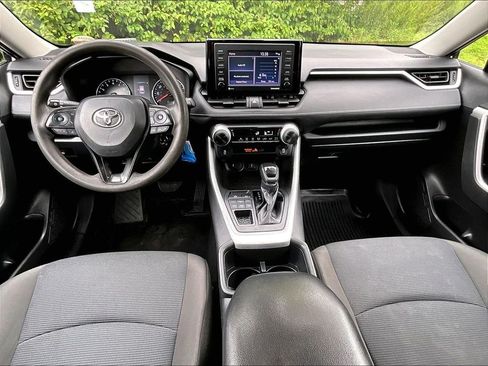 Certified 2022 Toyota RAV4 LE AWD/4WD image 20