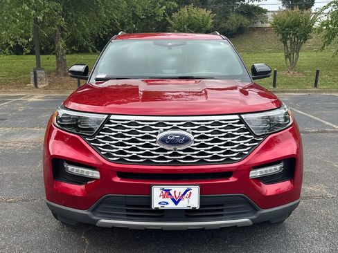 Used 2021 Ford Explorer Platinum w/ Equipment Group 601A AWD/4WD image 4