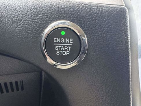 Used 2022 Ford Edge SEL w/ Convenience Package image 30