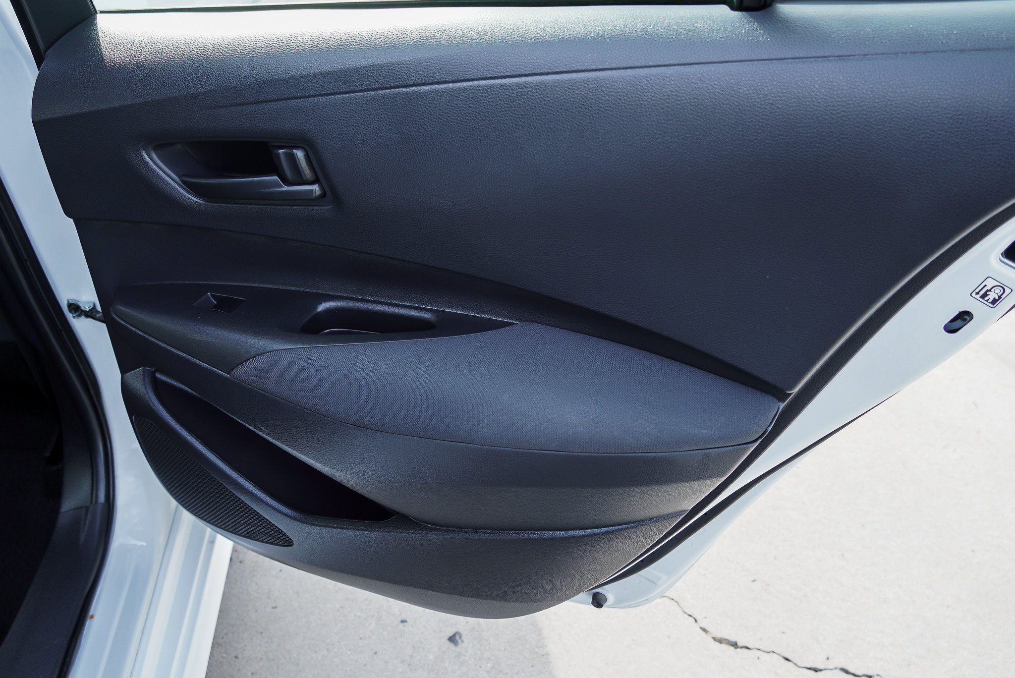 Certified 2024 Toyota Corolla LE FWD image 27