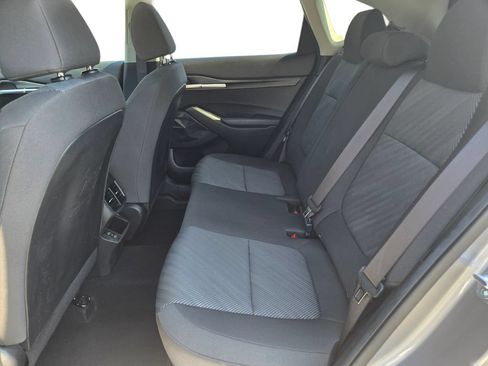 Certified 2026 Kia Seltos LX FWD image 18