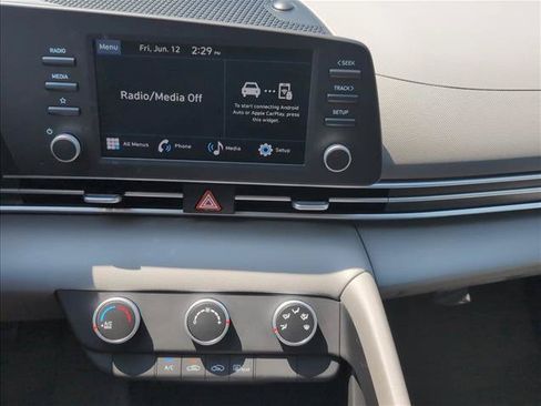 New 2026 Hyundai Elantra SE FWD image 14