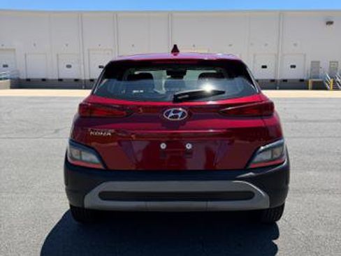 Used 2023 Hyundai Kona SE FWD image 5