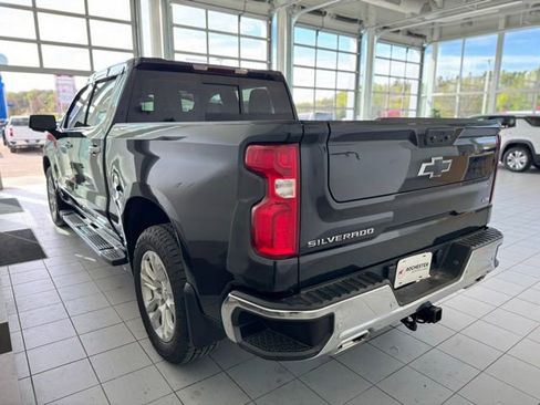 Certified 2022 Chevrolet Silverado 1500 LTZ w/ LTZ Premium Package AWD/4WD image 41