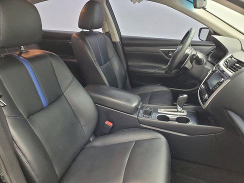 Used 2018 Nissan Altima 2.5 SR w/ SR Midnight Edition FWD image 21