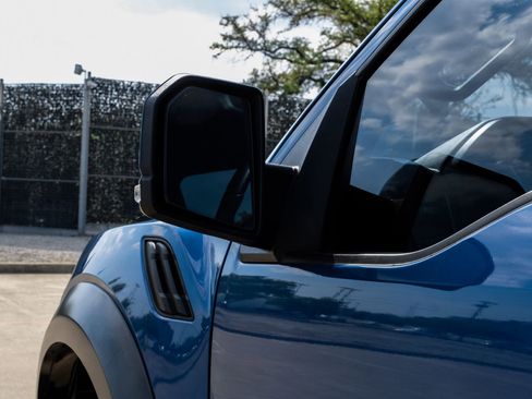 Used 2019 Ford F150 Raptor w/ Equipment Group 802A Luxury image 44