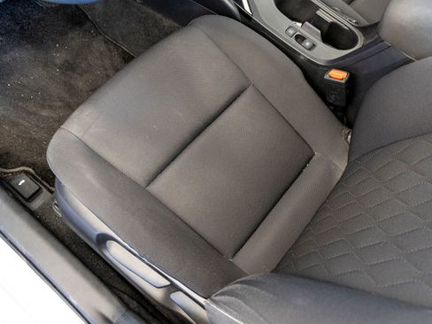 Used 2023 Toyota Corolla LE FWD image 19