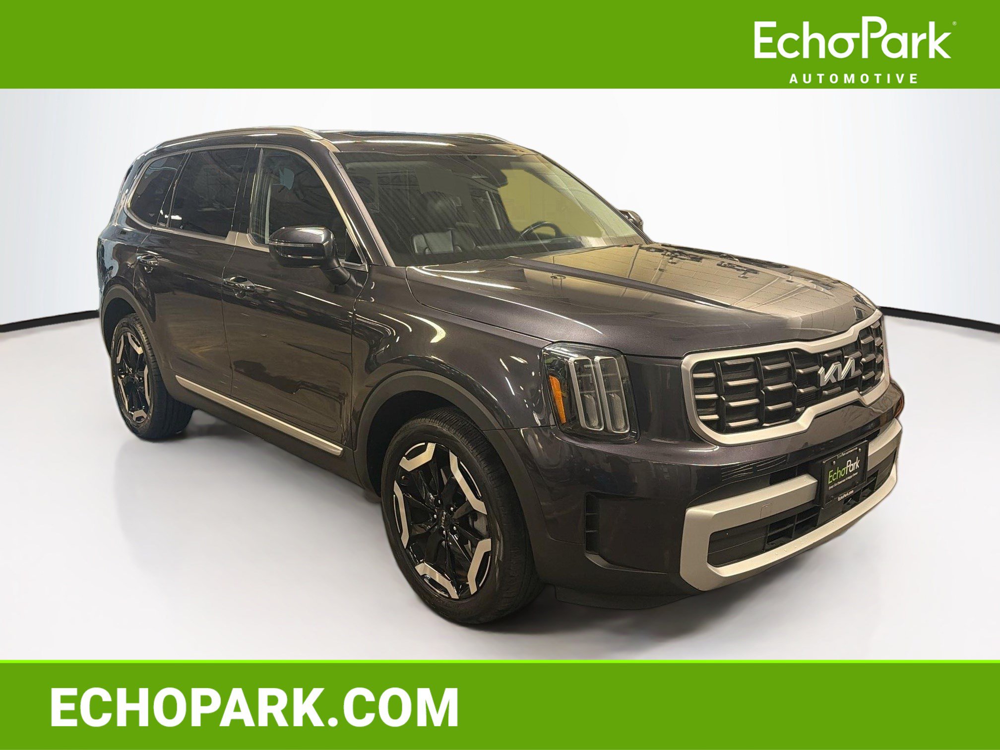 Used 2025 Kia Telluride S AWD/4WD image 1