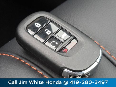 New 2025 Honda Pilot TrailSport image 27