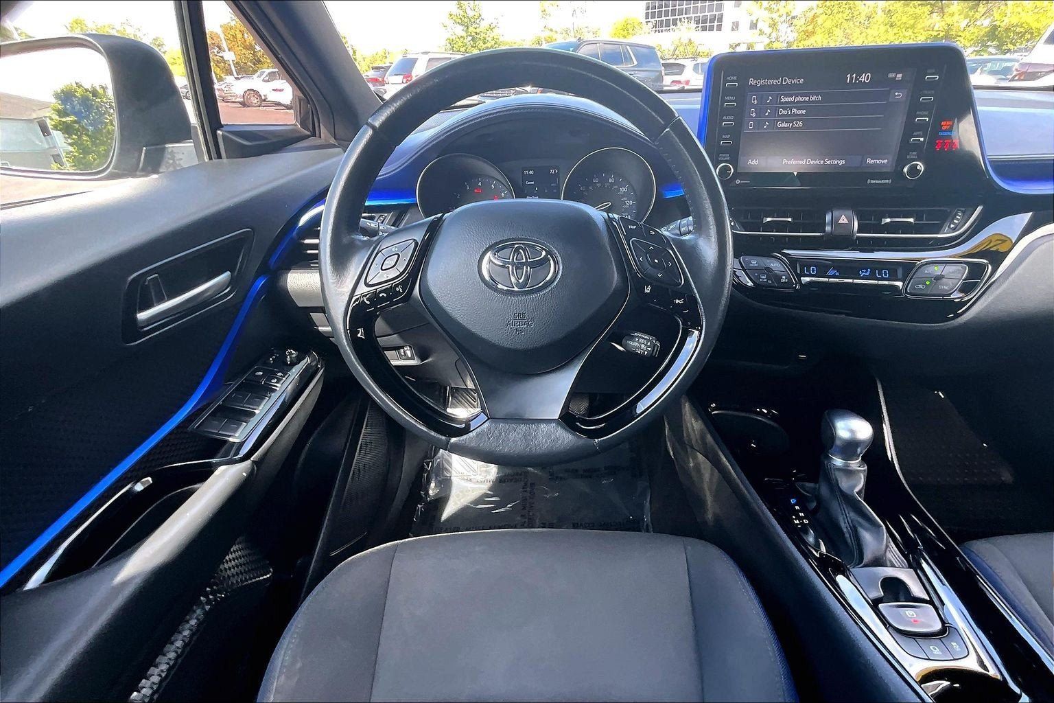 Used 2022 Toyota C-HR XLE FWD image 5