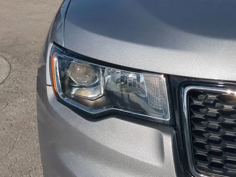 Used 2020 Jeep Grand Cherokee Laredo w/ Laredo X Package image 10