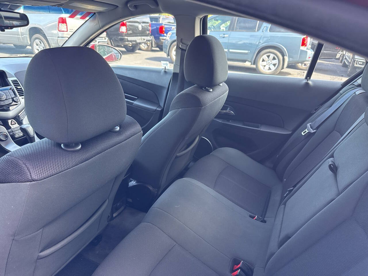 Used 2011 Chevrolet Cruze LT FWD image 18