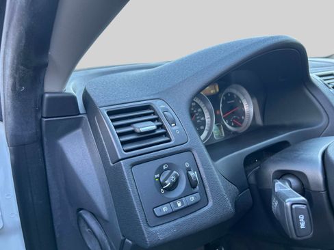 Used 2012 Volvo C70 T5 image 19