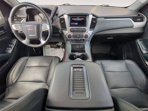 Used 2017 GMC Yukon SLT w/ Open Road Package image 10