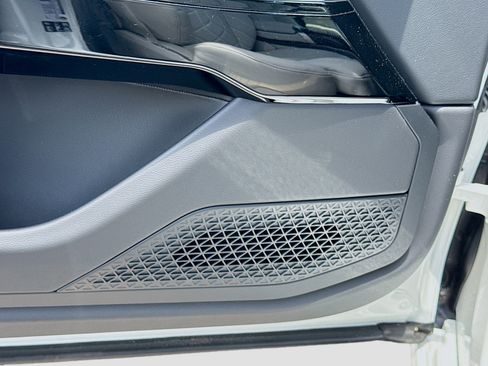 New 2026 BMW 760i xDrive AWD/4WD image 24
