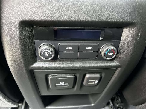 Used 2023 Chevrolet Traverse RS w/ LPO, Cargo Package AWD/4WD image 11