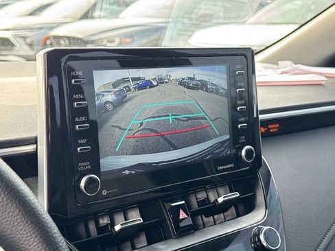 Used 2021 Toyota Corolla SE image 19