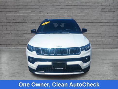Used 2023 Jeep Compass Limited AWD/4WD image 2