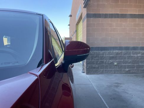 Used 2024 Nissan Pathfinder SV w/ Lighting Package (N92) image 9