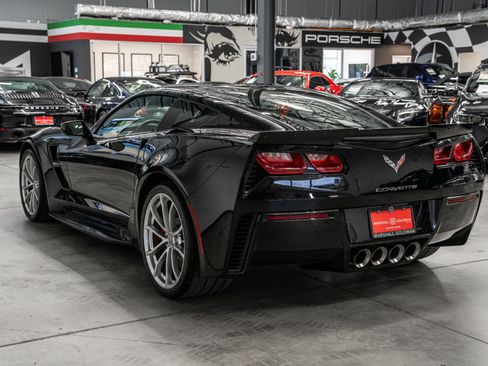 Used 2019 Chevrolet Corvette Grand Sport RWD image 41
