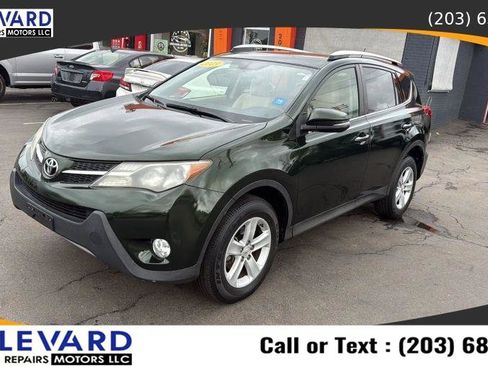 Used 2013 Toyota RAV4 XLE AWD/4WD image 3