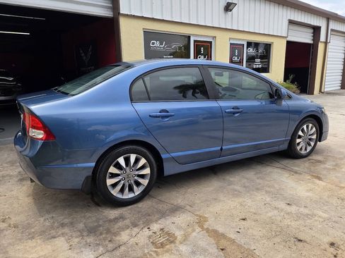 Used 2011 Honda Civic EX image 6