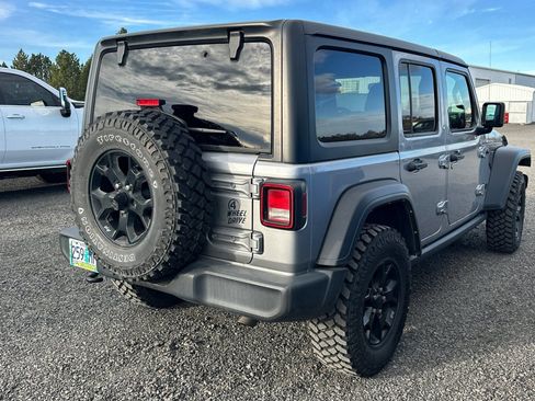 Used 2021 Jeep Wrangler Unlimited Sport image 4