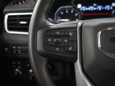 Used 2021 GMC Yukon XL Denali AWD/4WD image 27