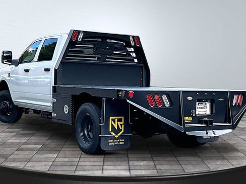 New 2026 RAM 3500 Tradesman AWD/4WD image 4