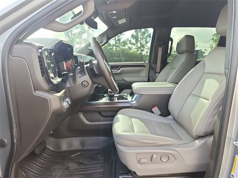 Certified 2023 GMC Sierra 1500 SLT w/ SLT Premium Package image 15