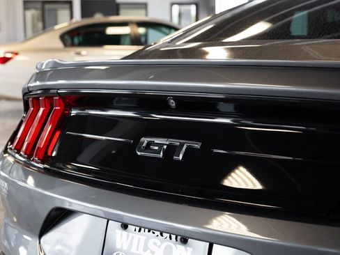 Used 2022 Ford Mustang GT Premium w/ Equipment Group 401A RWD image 6