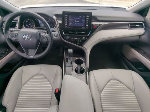 Used 2024 Toyota Camry SE w/ Convenience Package FWD image 15