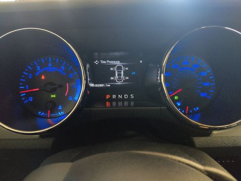 Used 2017 Ford Mustang Premium w/ Equipment Group 201A RWD image 23