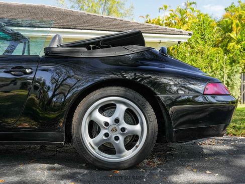 Used 1995 Porsche 911 Carrera image 5