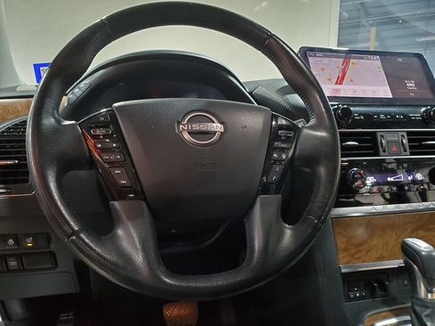 Used 2023 Nissan Armada SL RWD image 31