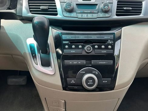 Used 2011 Honda Odyssey EX-L image 17