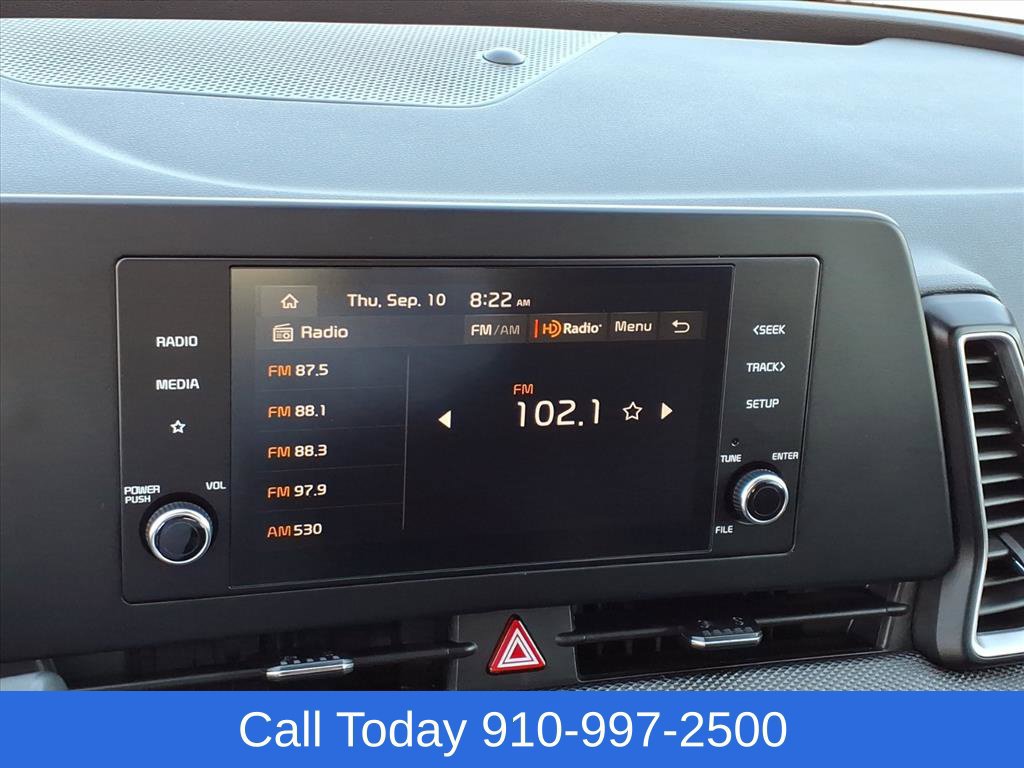 Used 2024 Kia Sportage LX FWD image 13