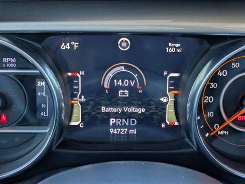 Used 2020 Jeep Wrangler Unlimited Sahara AWD/4WD image 11