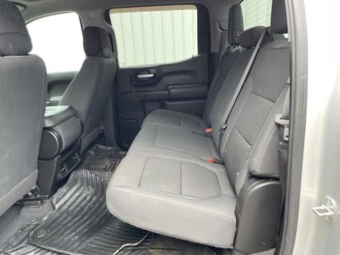Used 2021 Chevrolet Silverado 1500 Custom AWD/4WD image 17