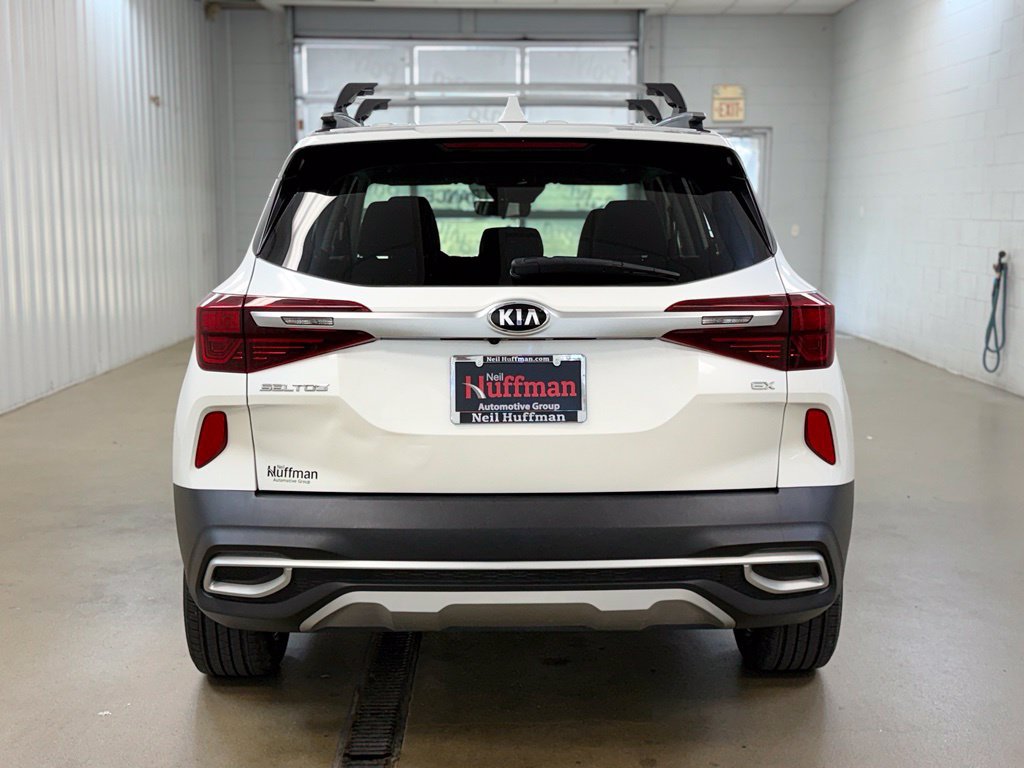 Used 2021 Kia Seltos EX AWD/4WD image 7